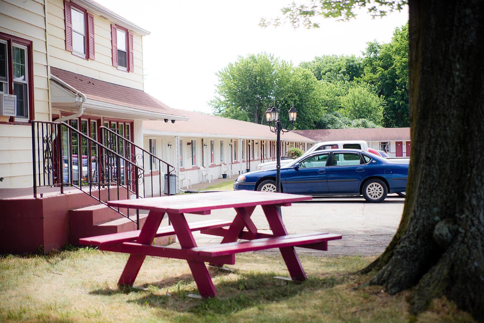 Steelhead Inn Erie Eksteriør billede